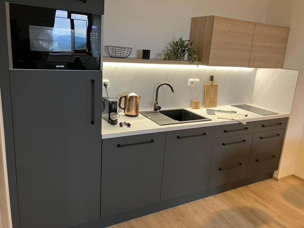 Apartman Nahore Vacov Exterior foto